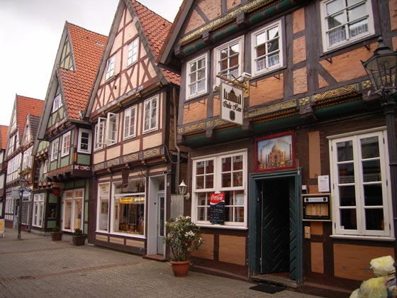 Celle Row