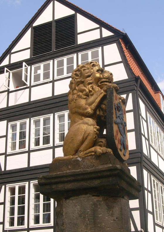 Celle Row