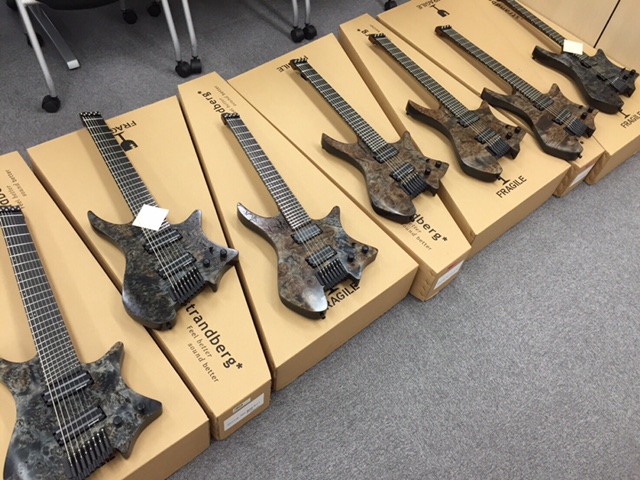Strandberg J Series Custom #3 July 2016 Collection 選定品が Strandberg J Series Custom #3 July 2016 Collection 選定品が