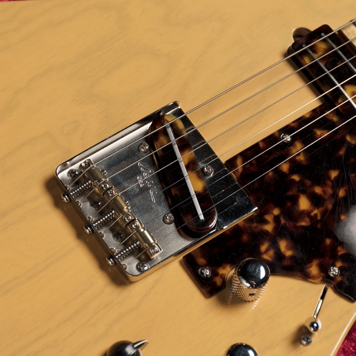 Asher Guitars “T-Deluxe” 入荷。ビル・アッシャーご本人が来店