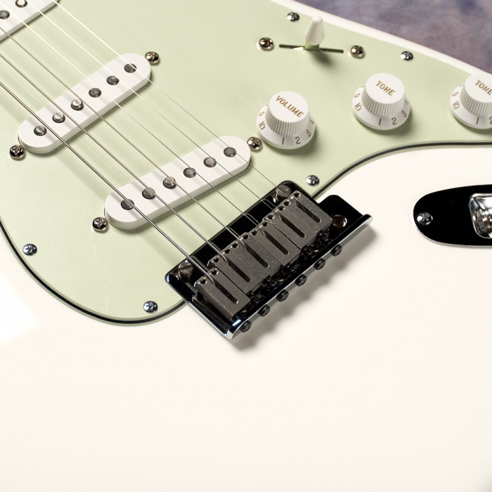 Atelier Zの裏メニュー的ギター2機種が入荷！ | MIYAJI GUTARS