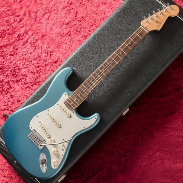 Fender/USA FSR American Deluxe Stratocaster LPB 2006