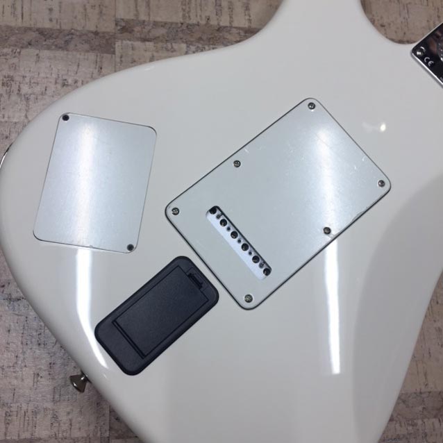 Fender/EOB Sustainer Stratocaster (OWT/Maple) Ed O'Brien Fender/EOB Sustainer Stratocaster (OWT/Maple) Ed O'Brien