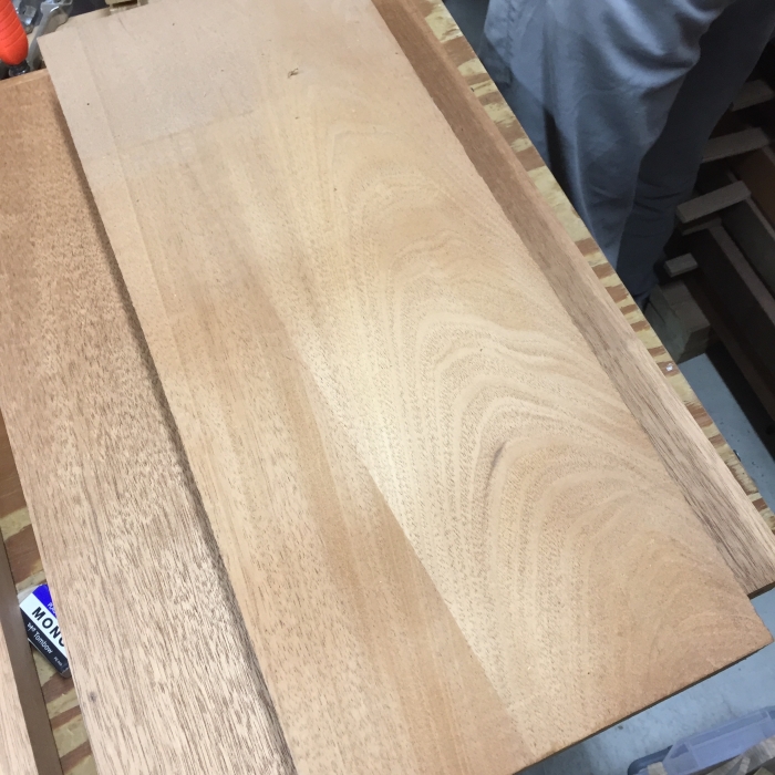 幻のキューバン・マホガニーを使用した Bizen Works Grain 幻のキューバン・マホガニーを使用した Bizen Works Grain