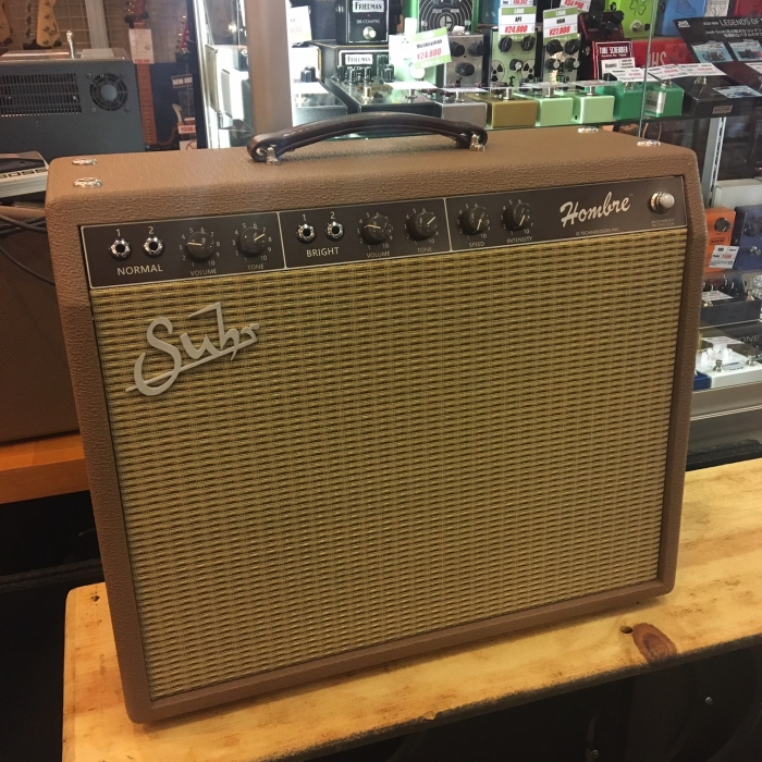 鬼才John Suhr によるFender ブラウンフェイス Deluxeの 鬼才John Suhr によるFender ブラウンフェイス Deluxeの