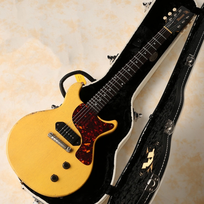 ロックンロールの為のギター、 Rock N Roll Relics からThundersが入荷