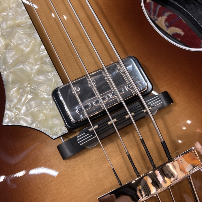 あのポールの1963年モデルの復刻!!? Hofner Violin Bass H 500/1