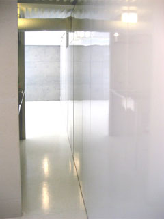 壁面収納建具3