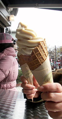R/O 111ソフトクリーム