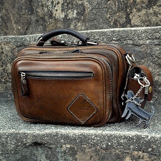ＨＥＲＺ・ヘルツの鞄 | 陶芸家 藤原和(ふぢわらかず)のブログ