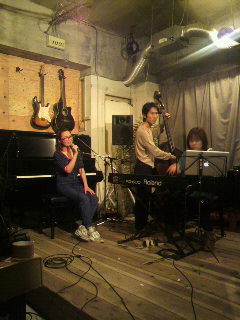 2011051623520000.jpg
