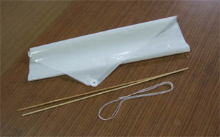 ぐにゃぐにゃ凧材料セット
