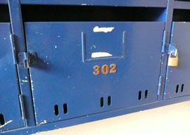302