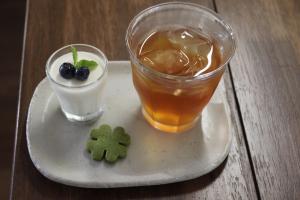 ハチクロカフェ