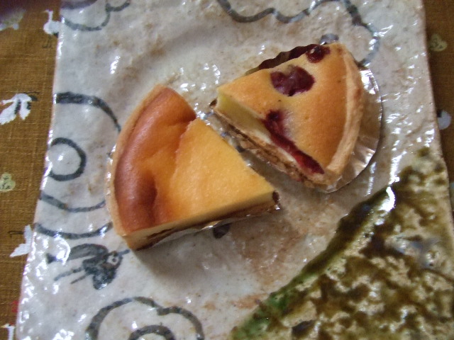 お土産のケーキ