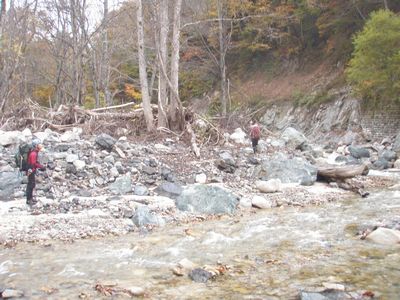 沢にに下りる