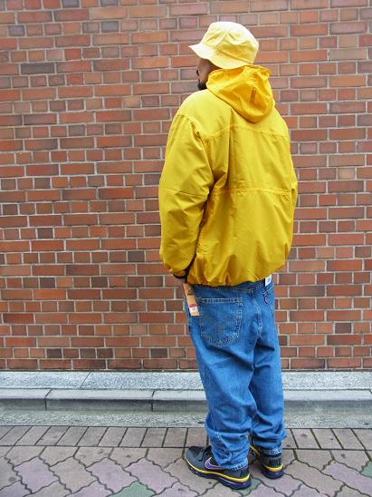 90's Style | the Apartment