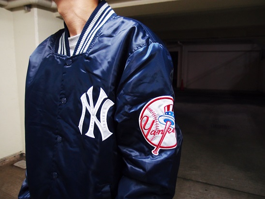 RETRO SPORTS | the Apartment