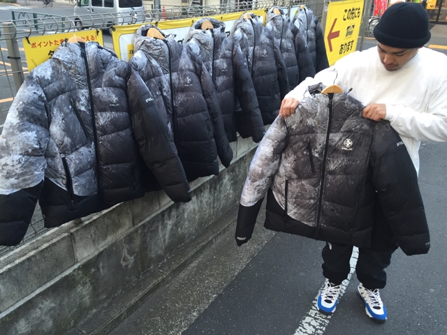 USモデルTHE NORTH FACE L-XL the apartment USモデルTHE NORTH FACE L-XL the apartment