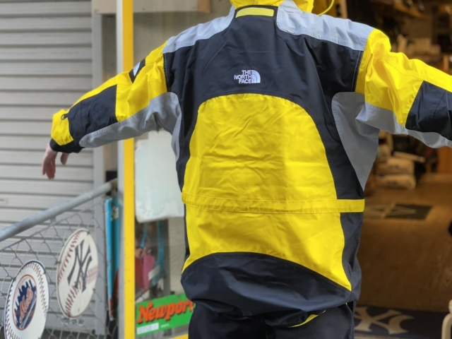 SEARCH & RESCUE DRYVENT JACKET | the Apartment SEARCH & RESCUE DRYVENT JACKET | the Apartment