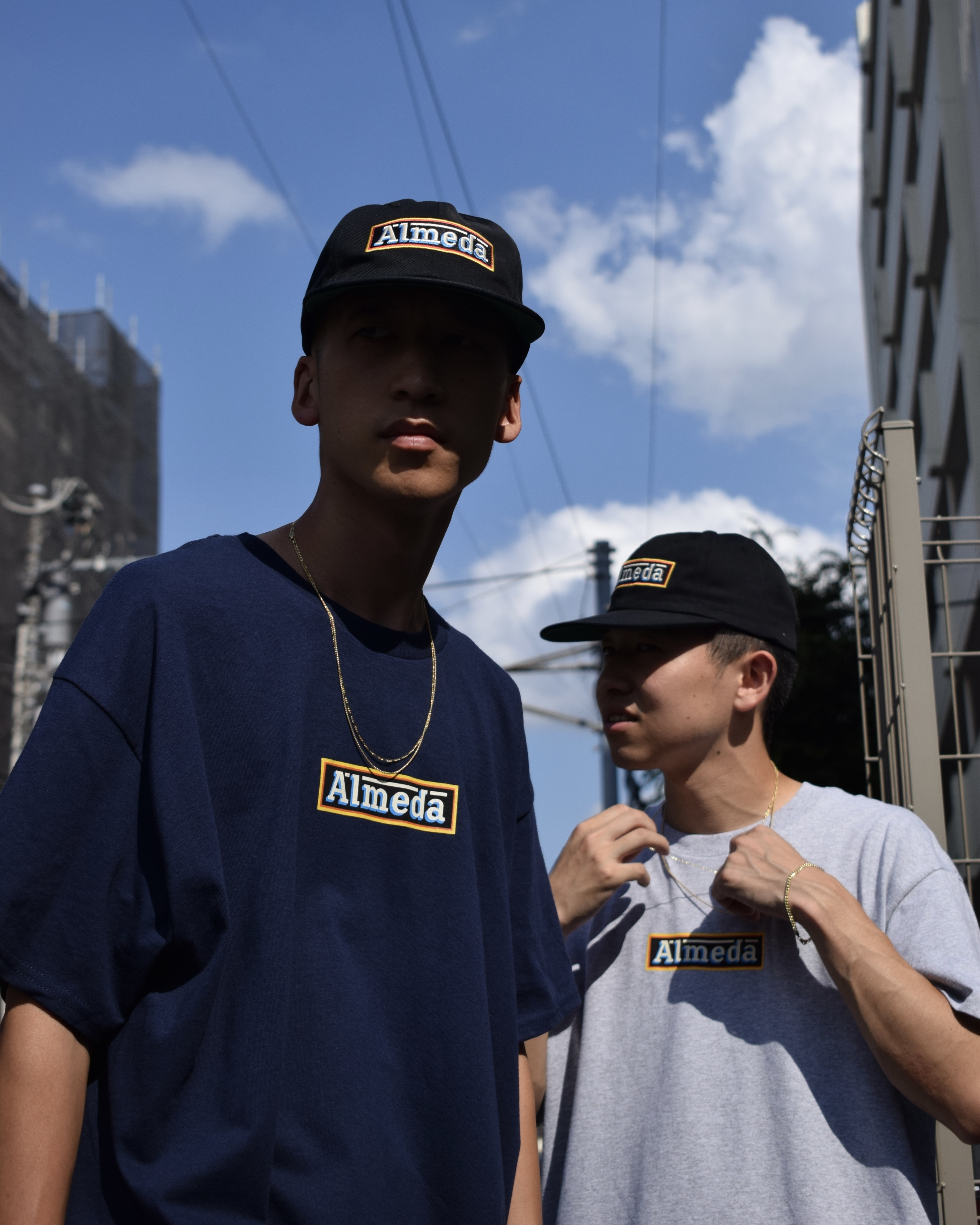 The Almeda Club Apartment Tシャツ 2枚セット