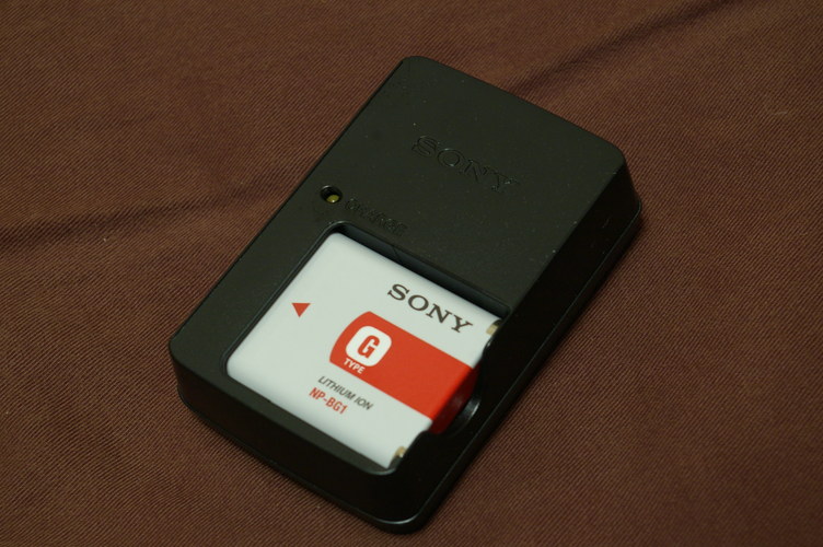 DSC-WX1バッテリー充電器
