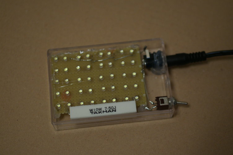 LED投光器