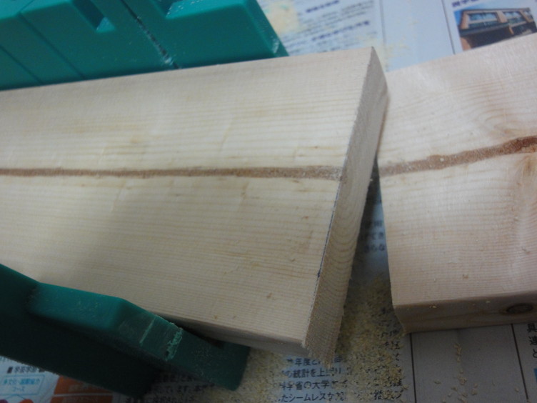 マイターボックス