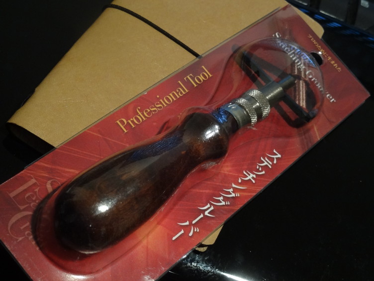 ステッチンググルーバーを購入