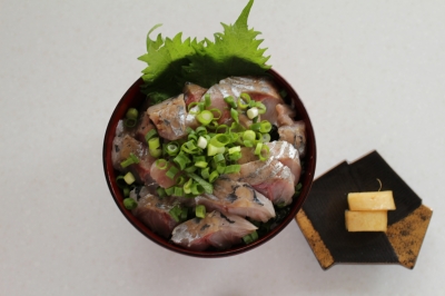 あじ丼