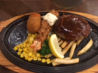 ロイホ