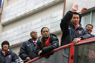 啓太、ワシ、ネネ