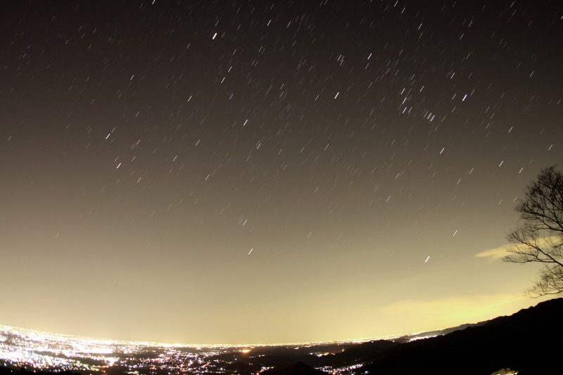登る冬の星座