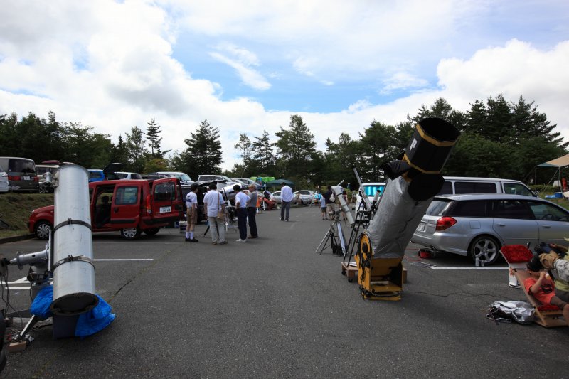 メイン駐車場