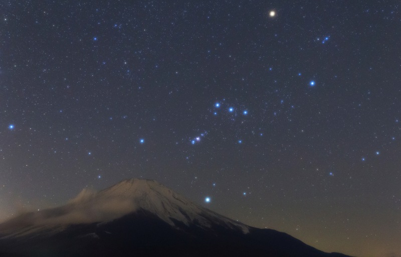 山中湖 富士山に沈むオリオン座 星空のある風景写真blog 眠りたくない夜がある