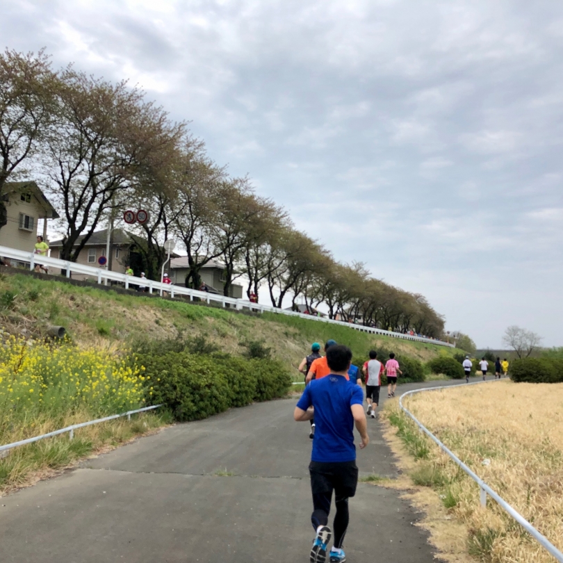 一度河川敷へ.jpg