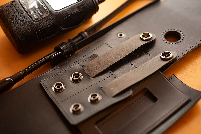 無線機ケース レザー ブラック