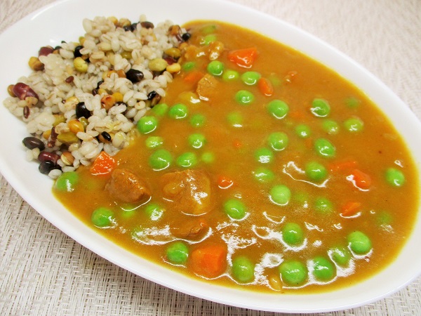 オリエンタル マースカレー&蒸しもち麦と10種の麦ミックス(豆と穀物)