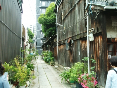 石畳の路地