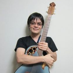 平田輝