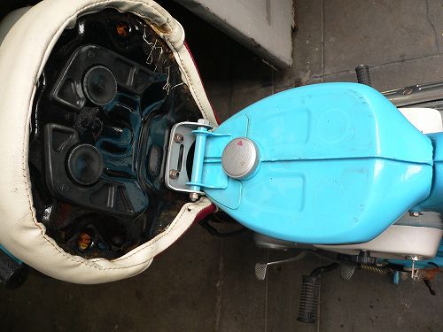 モトリペア C100