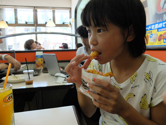DSCF9813.jpg