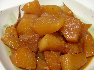 大根とイカの煮物