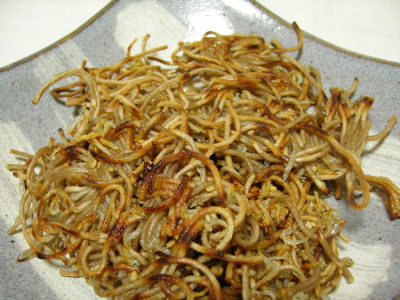 蕎麦のじゃこ焼き