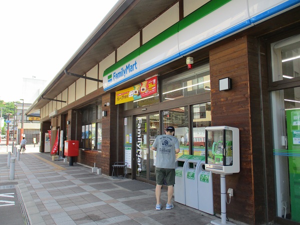 飯坂温泉駅【2022年７月】