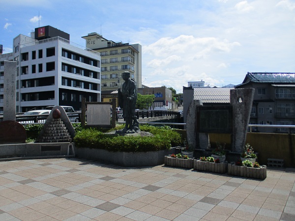 飯坂温泉駅【2022年７月】