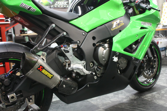 ＺＸ－１０Ｒ サーキット専用車 | ピュアログ