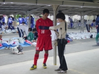 インタビューを受ける小原選手
