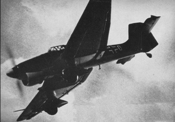 出典Wikipedia:Ju 87 (航空機)