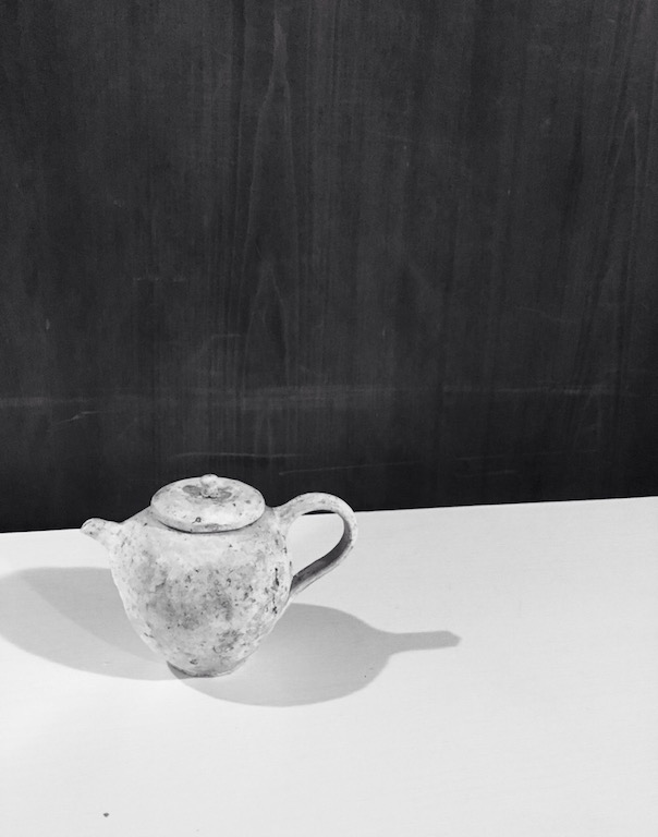 内田鋼一氏作 黒色抹茶 茶碗